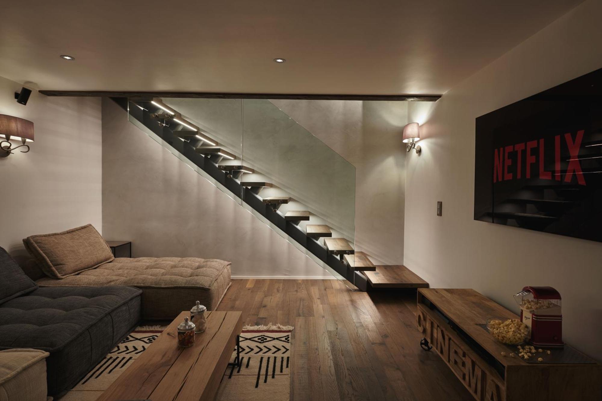 Schloss Zermatt - Cbd & Adaptogenic Spa And Sport Hotel Rum bild